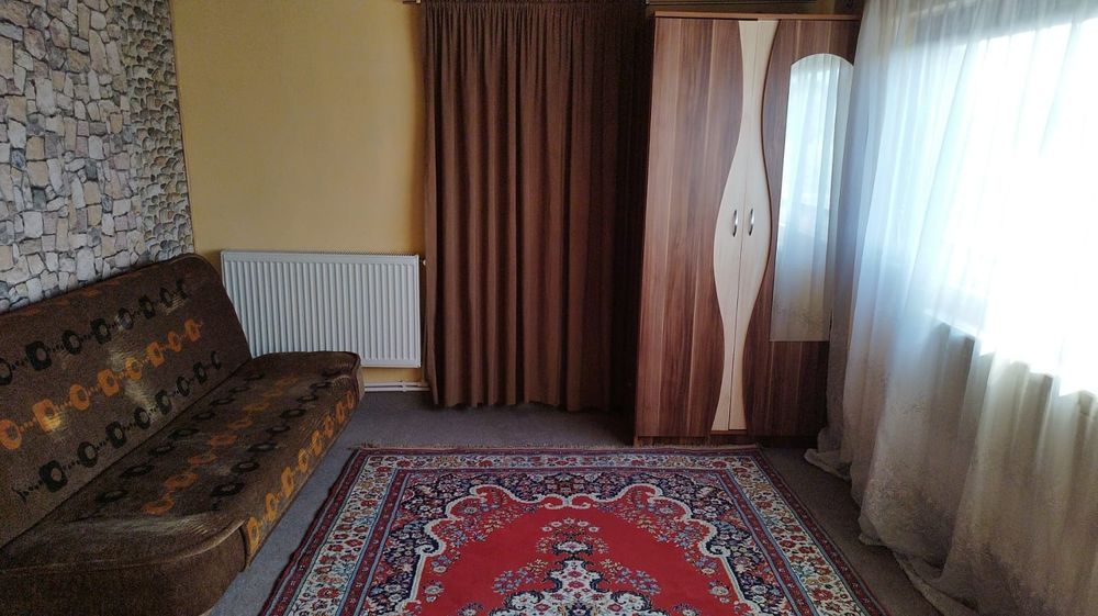 Apartament la casa Pitești, Auchan Găvana