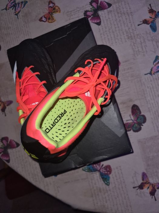 Ghete Adidas Predator Elite