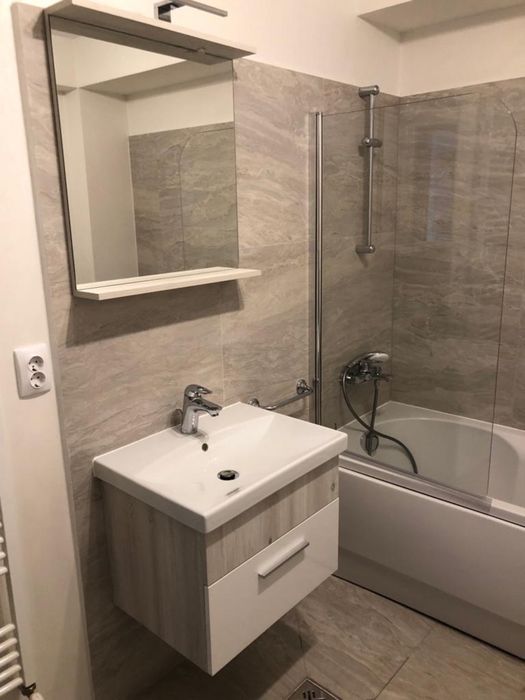 Inchiriez apartament strada Oasului