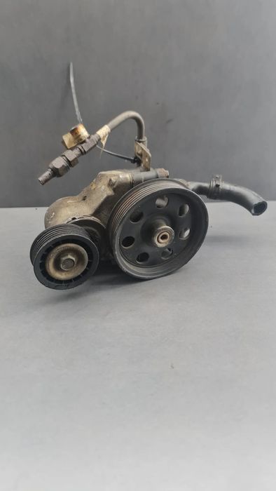 Pompa servodirectie mecanica Ford Focus 2001 1.6 MT (101 hp)