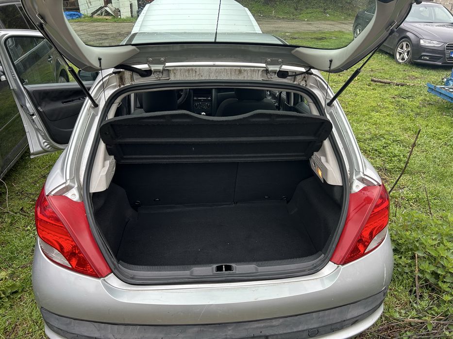 На части Peugeot 207 1.4 16v 95 кс 2009г