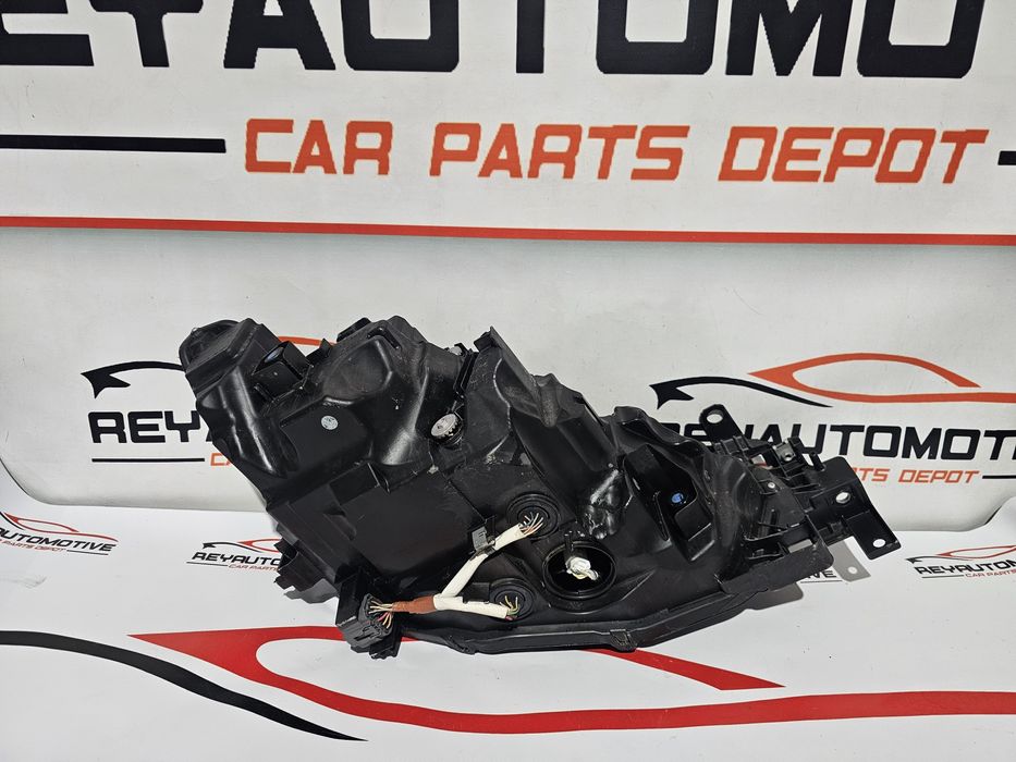 Far stanga led Mazda 6 dupa 2019 cod GRF5-51040