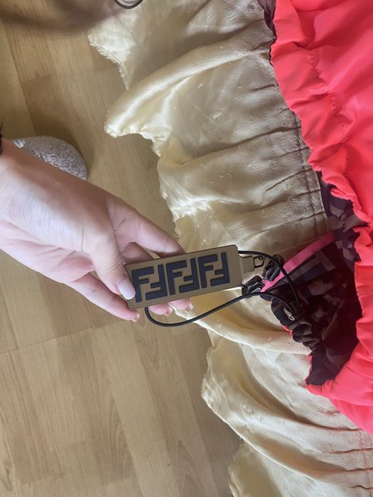 Зимни якета с естествен и изкуствен косъм