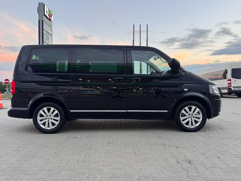 VW Multivan T5 HIGHLINE -AN 08/2013 -2.0 TDI–179 Cp DSG2 : 200.000 KM