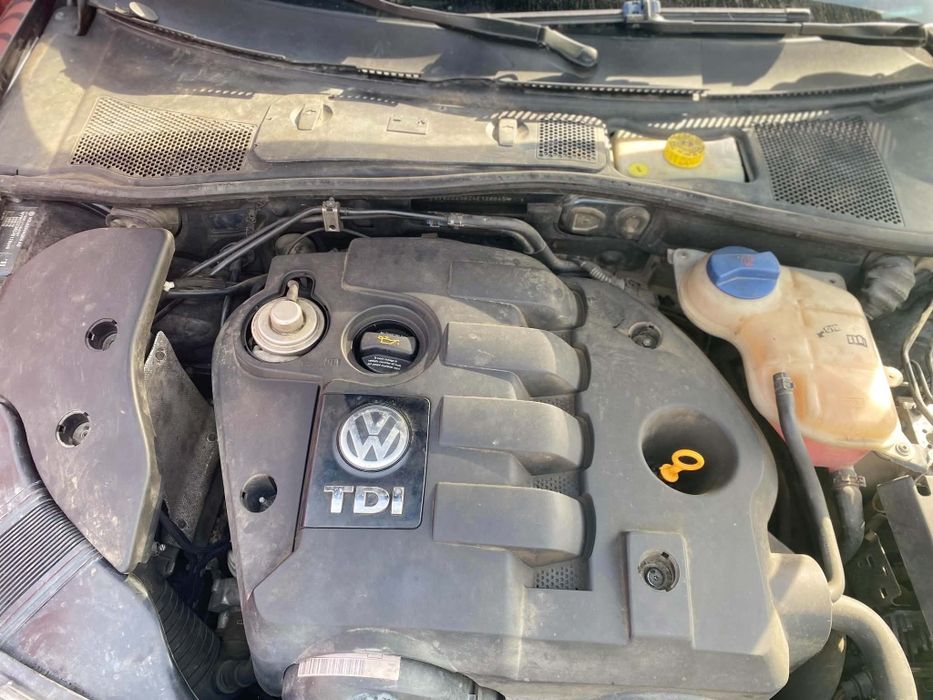 VOLKSWAGEN Passat 2004 — imagine 3