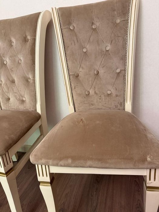 Продам стуля 4 шт