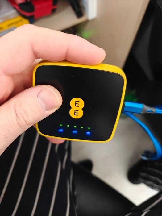 Mini modem 4Gee liber de retea