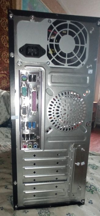 компьютерный кейс с установкой программы  encore (караоке) на борту