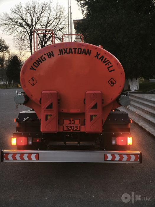Автотопливозаправщик 5-куб Isuzu NQR 90