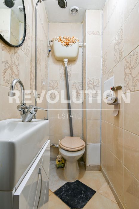 Дава се под наем Четиристаен апартамент в София, Център - 96 кв.м за 1100 € - Снимка #9