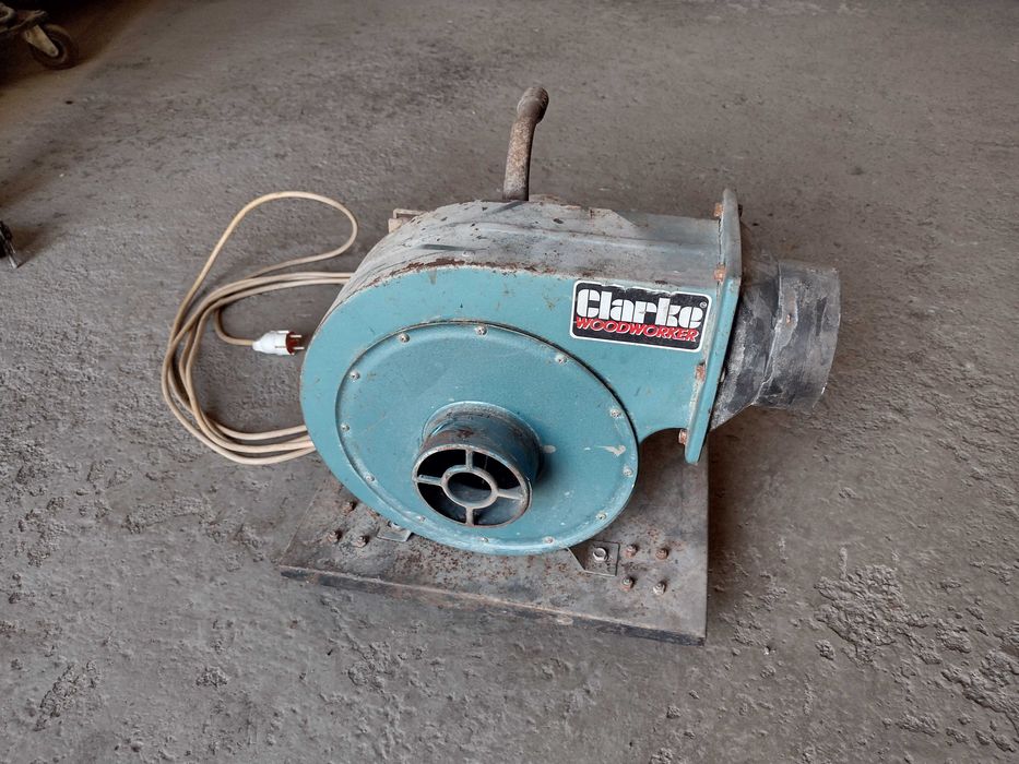 Exhaustor , ventilator portabil