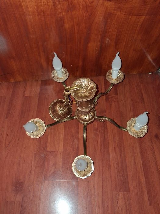 Месингов полилей