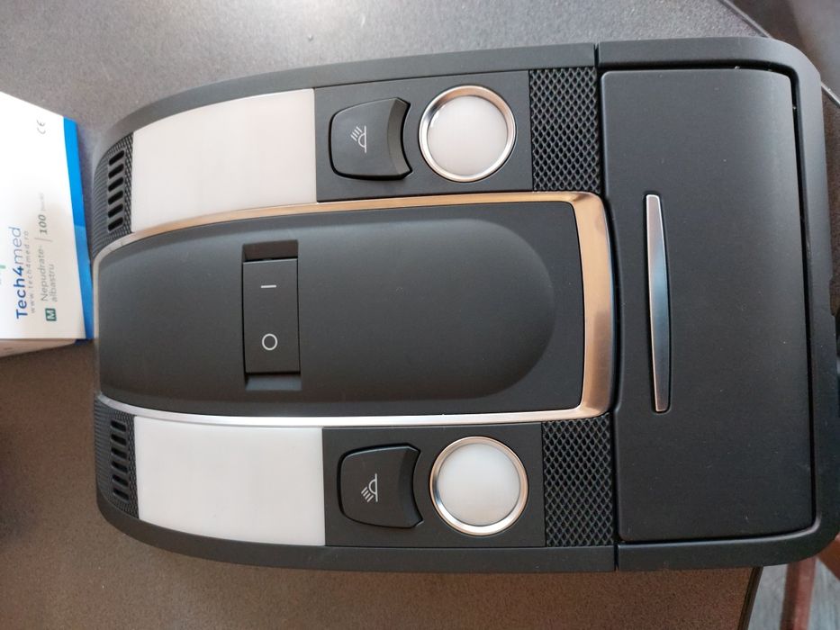 Plafoniera + oglinda interioara cu senzor negre Sline AUDI A6 C6 4F