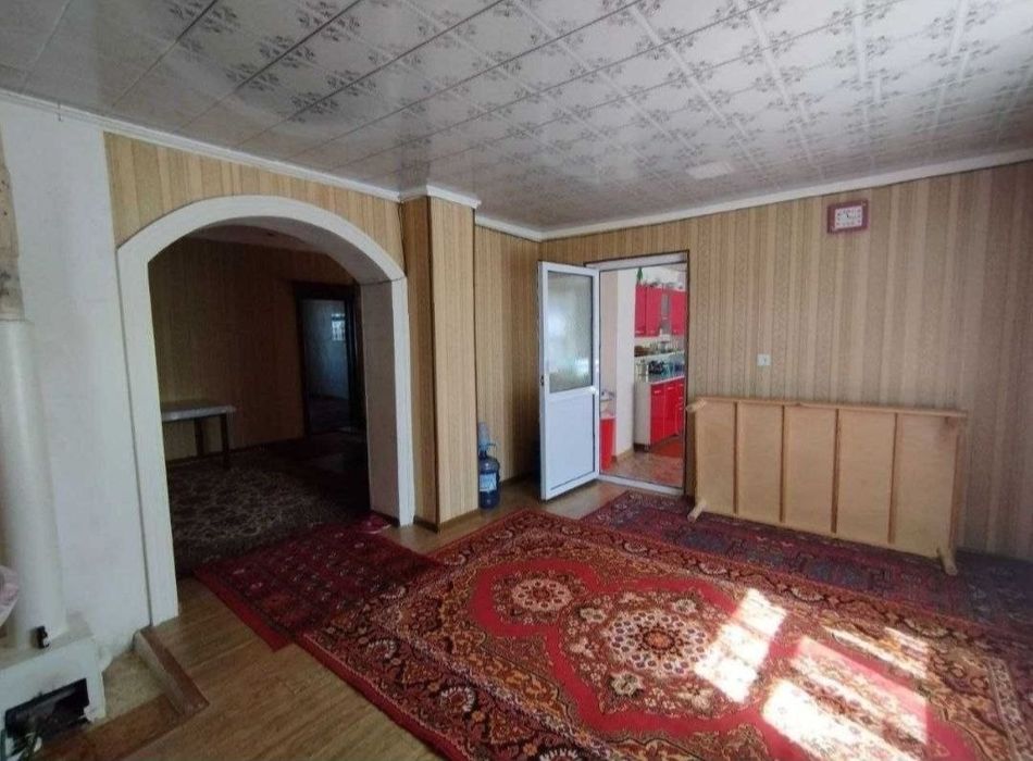 Уй сатылады 2 этажлы