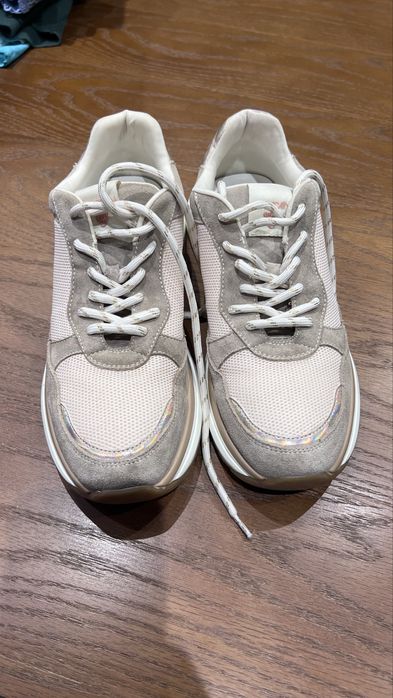 Маратонки Hogan и Marccain