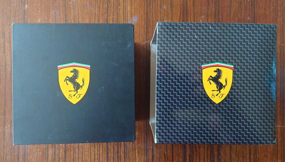 Часовник Scuderia Ferrari