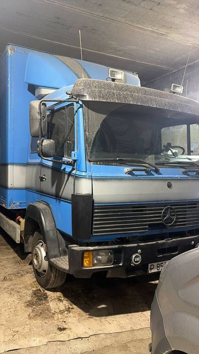 Mercedes benz 817