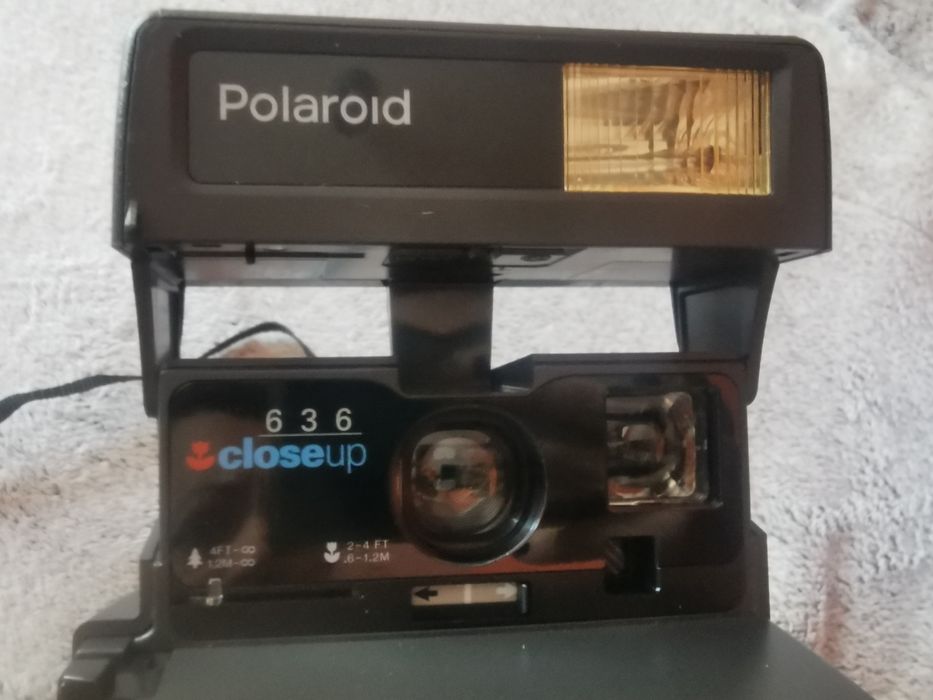 Продавам polaroid film 1 + 336