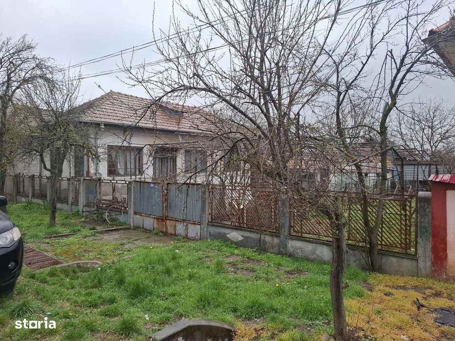 Casa com tuglui