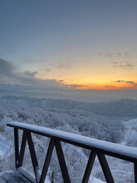 Домик с видом на город посуточно