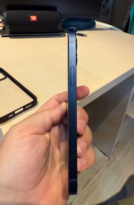 iPhone 12 – 128 GB, син | Отлично състояние | Battery Health 82%