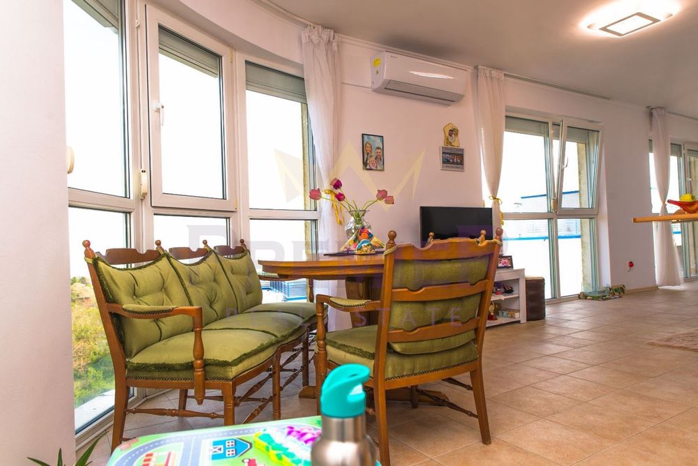 Продава се Тристаен апартамент в Балчик - 82 кв.м за 1647 €/кв.м - Снимка #4