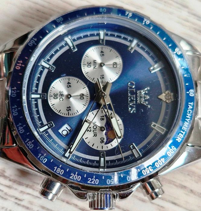 Ceas quartz cu chronograph, WR, 41 mm diam, data, indicator 24 h