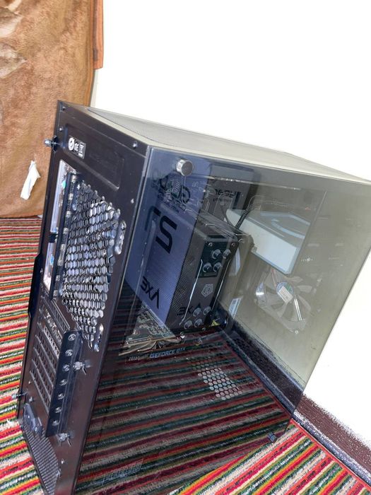 Процессор ddr4 core i7-10700 + монитор