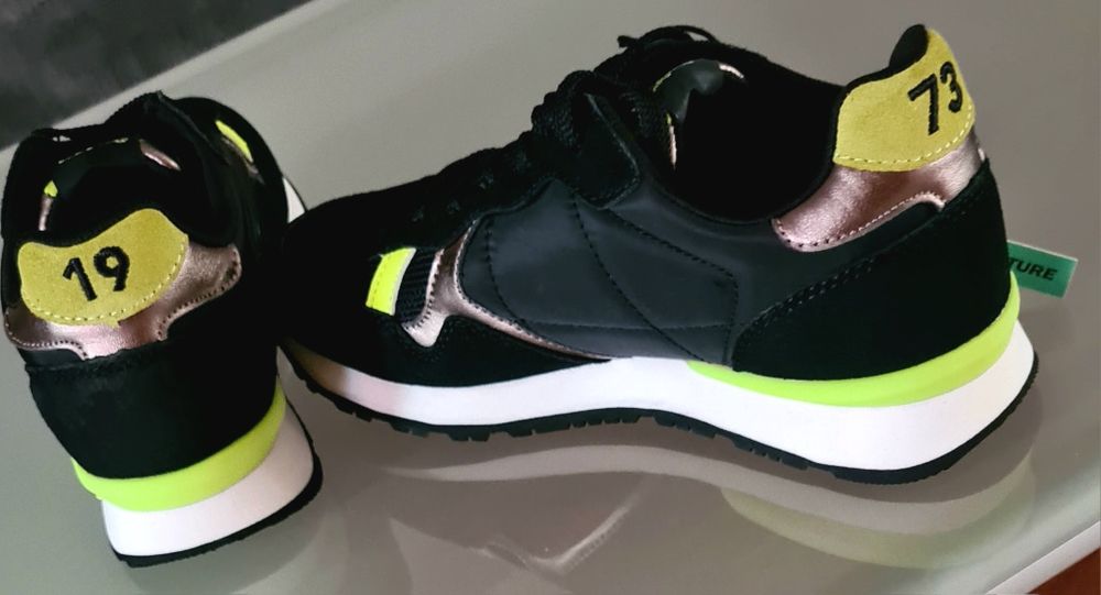 Нови уникални маратонки