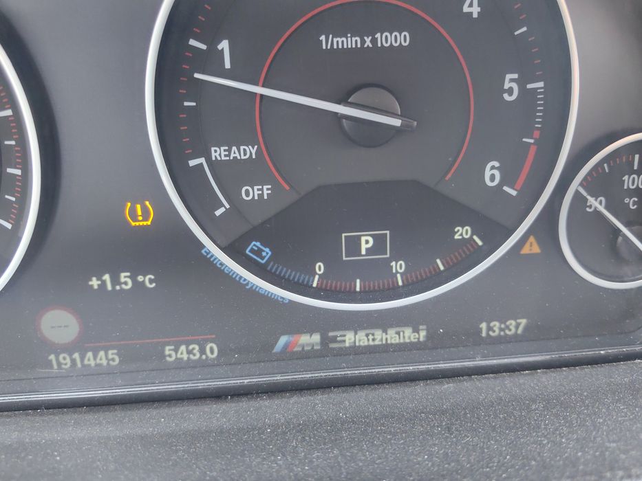 Бмв Ф31 феис на части!!!