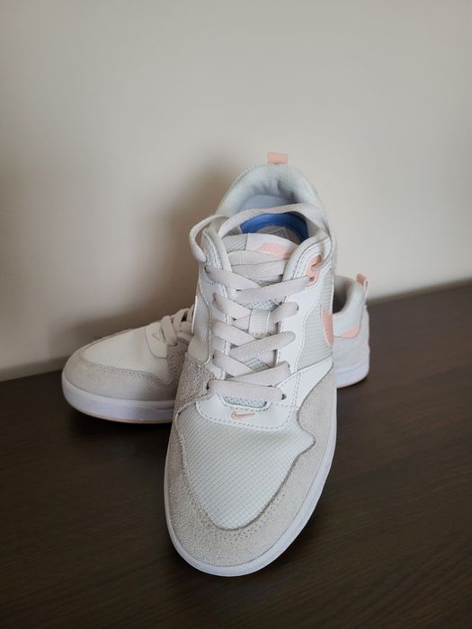 Nike маратонки CQ0369-101