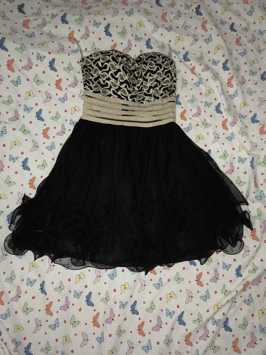 Стилна и елегантна рокля