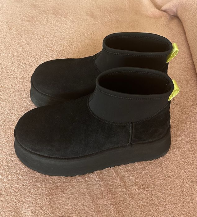 UGG classic mini dipper велурени