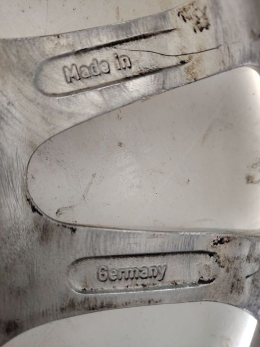 Титановые диски.