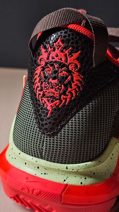 Кроссовки Nike LeBron witness 7