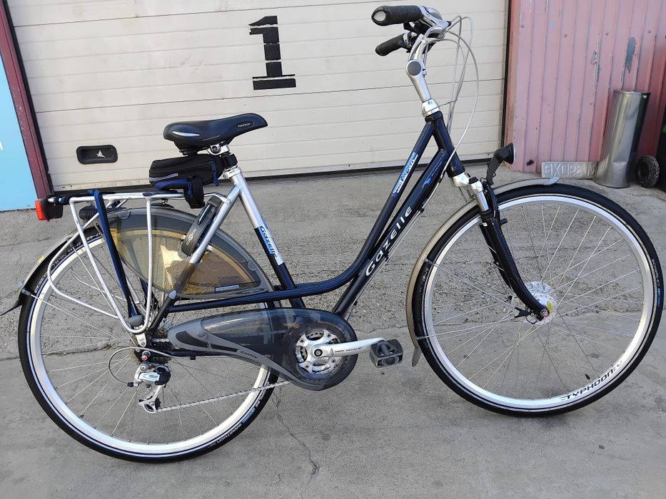 Vând bicicleta gazele din aluminiu pentru damă