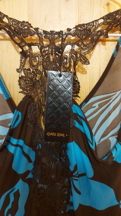 Lot 44 rochii noi cu eticheta