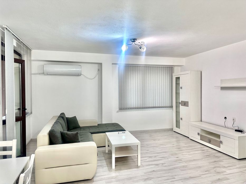 Дава се под наем Тристаен апартамент в Асеновград - 86 кв.м за 408 € - Снимка #1