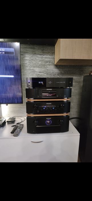 Продавам  интегриран усилвател  Marantz  PM8005