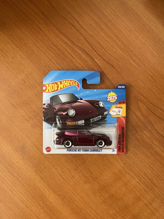 Mașinuța Hot Wheels Porsche 911 Turbo Cabriolet