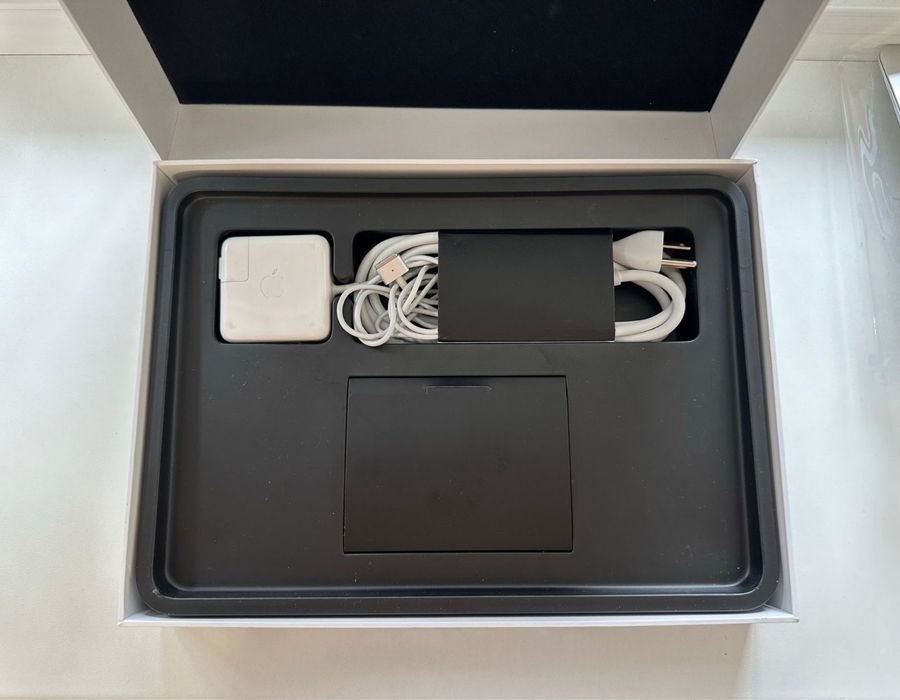 MacBook Air (13 дюйм. 2017г)