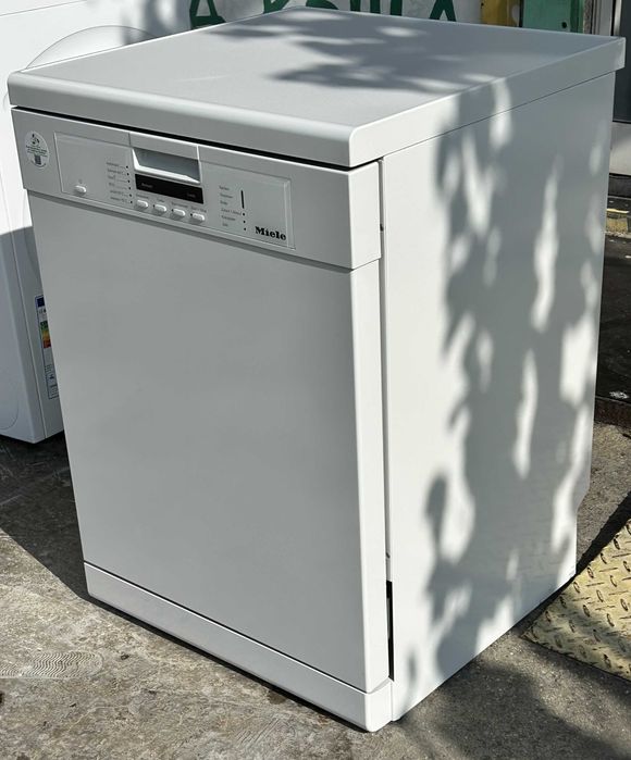 Съдомиялна Miele 60 см свободностояща G5220 EcoLine