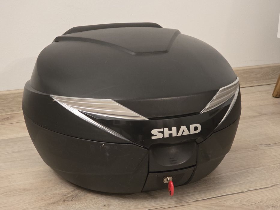 Top case Shad SH39 + spătar + kit prindere Vstrom 650 Gen3