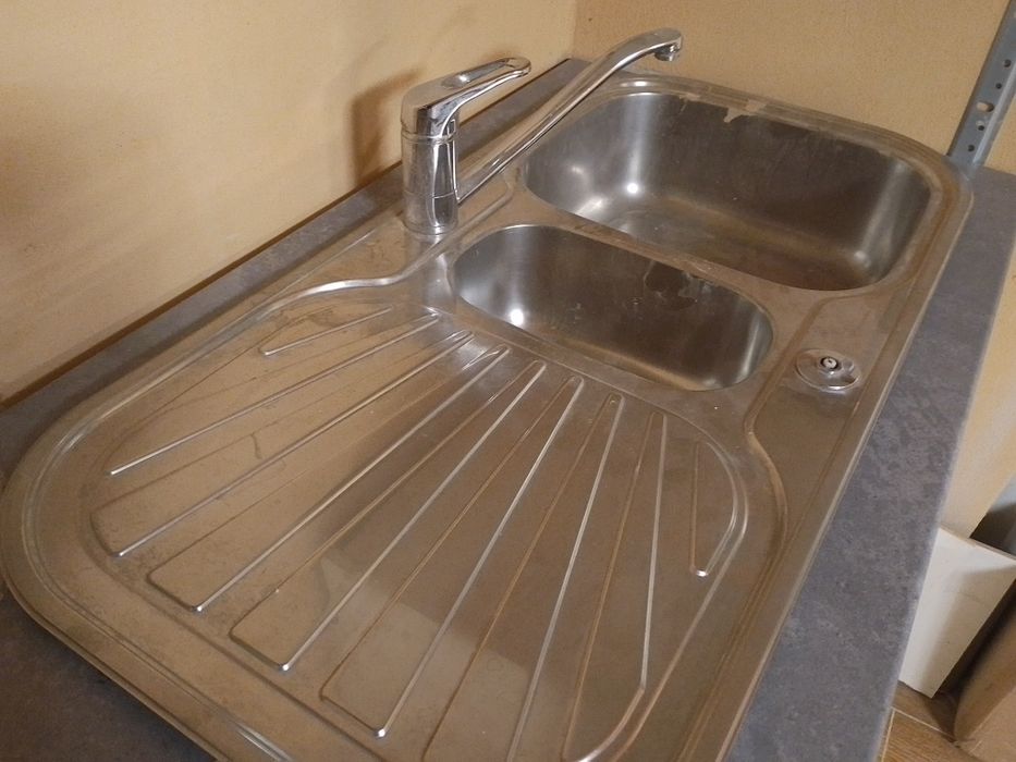 Ghiuveta inox cu baterie