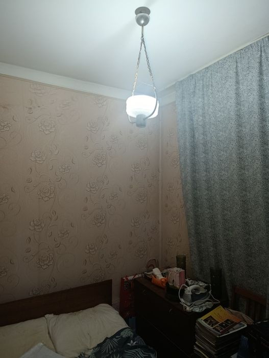 Продаю 2 комнатную квартиру на первом этаже улица Шолохова 61 школа