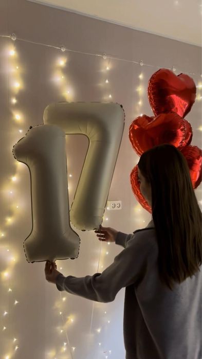 Мерекеге арналған гелий шарлар