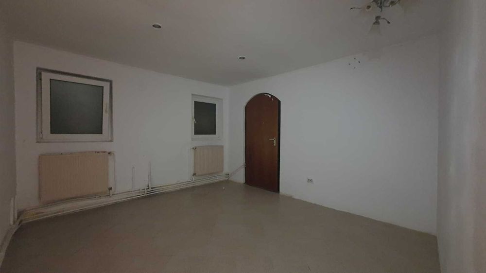 SPAȚIU COMERCIAL 65mp PARTER – Strada Principală Periș (Vizavi Profi, 5 min Gară) | Ideal Servicii, Bancomat, Branduri, Coffee To-Go
