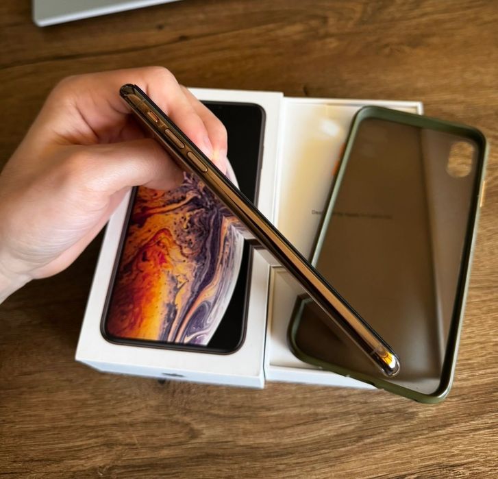 Vând iPhone XS Max 256 GB