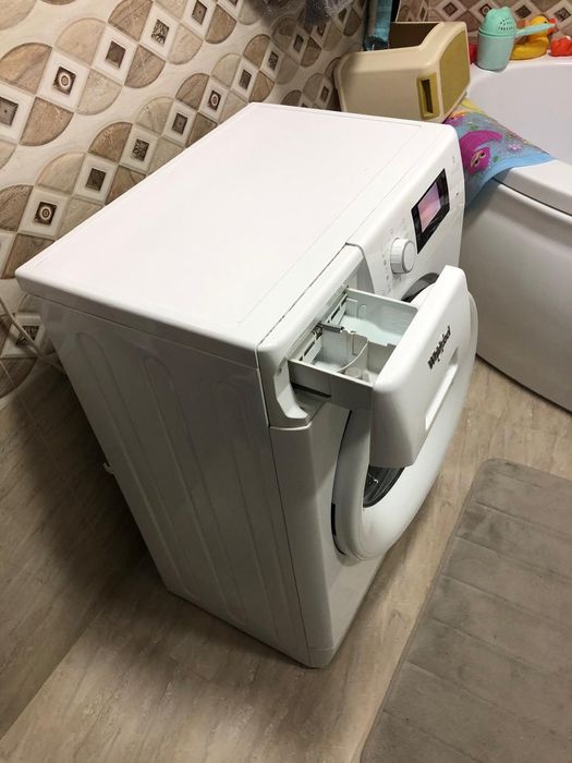 Masina de spalat Whiepool Slim