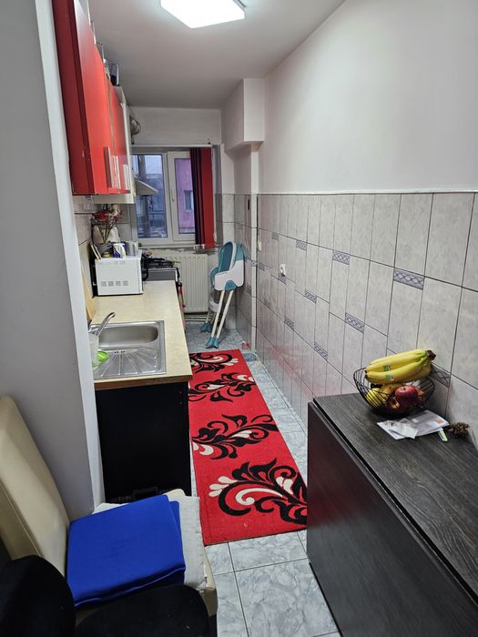 Inchiriez garsoniera